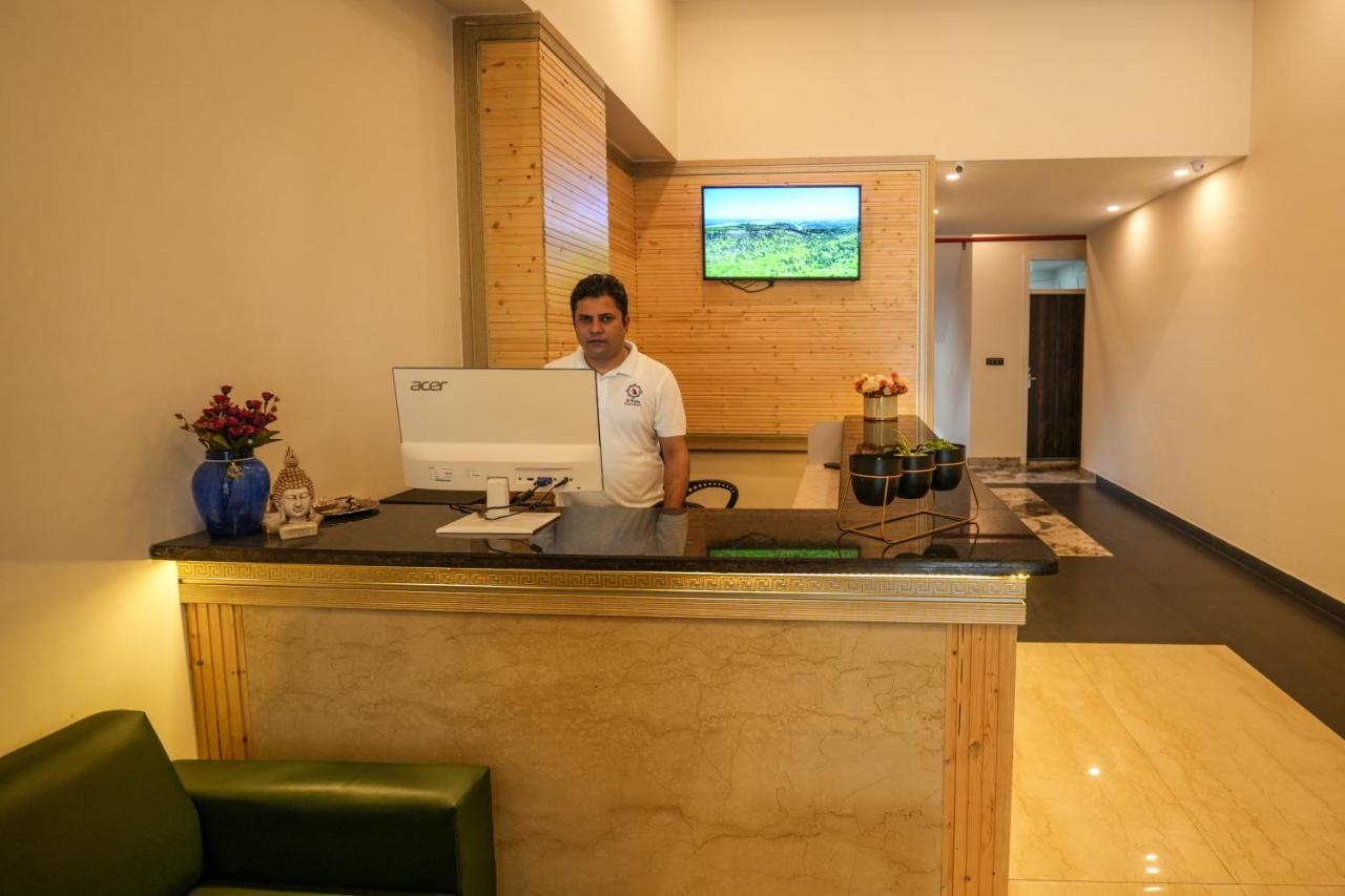 Hotel Square One By D'Polo Νταραμσάλα Εξωτερικό φωτογραφία